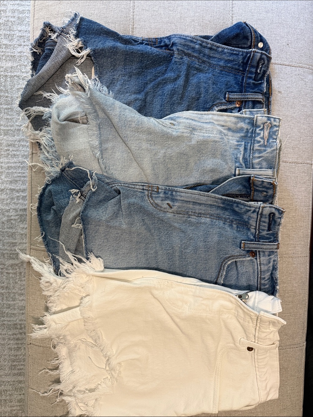 Abercrombie shorts 4 pairs